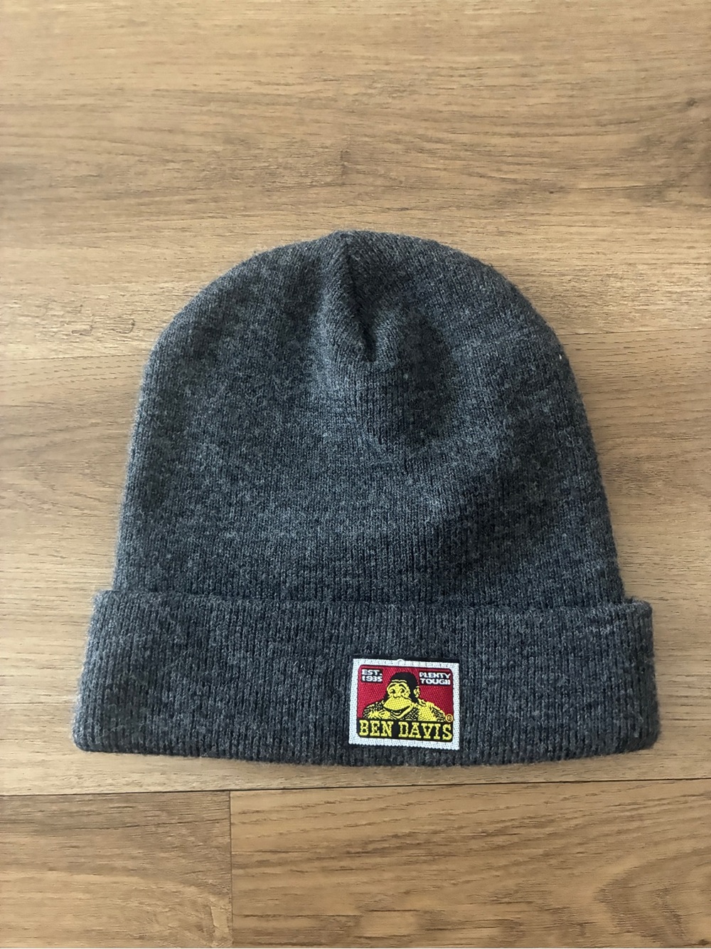 Ben Davis Logo Cuffed Knit Beanie Charcoal Gray Winter Hat One Size